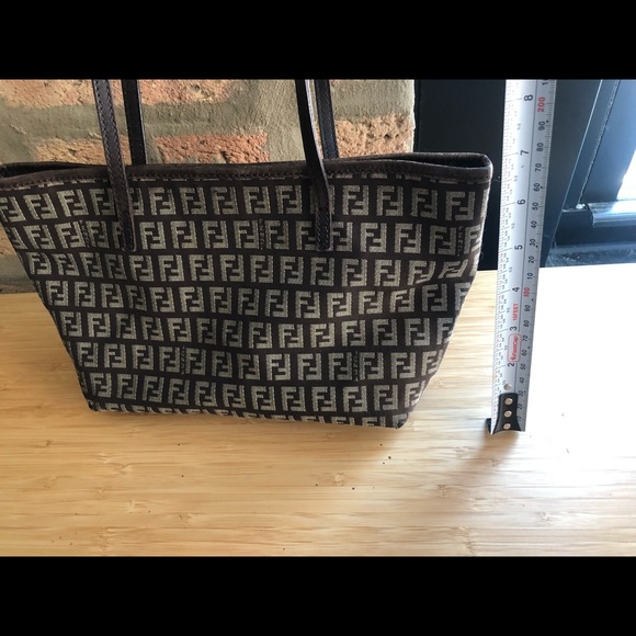 Authentic Fendi Zucchino tote bag - Picture 4 of 13
